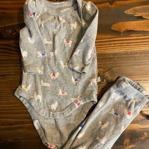 Baby Gap EUC llama outfit! 0-3 months